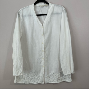 J. Jill Small White 100% Linen Floral Embroidered VNeck Button Up Blouse‎